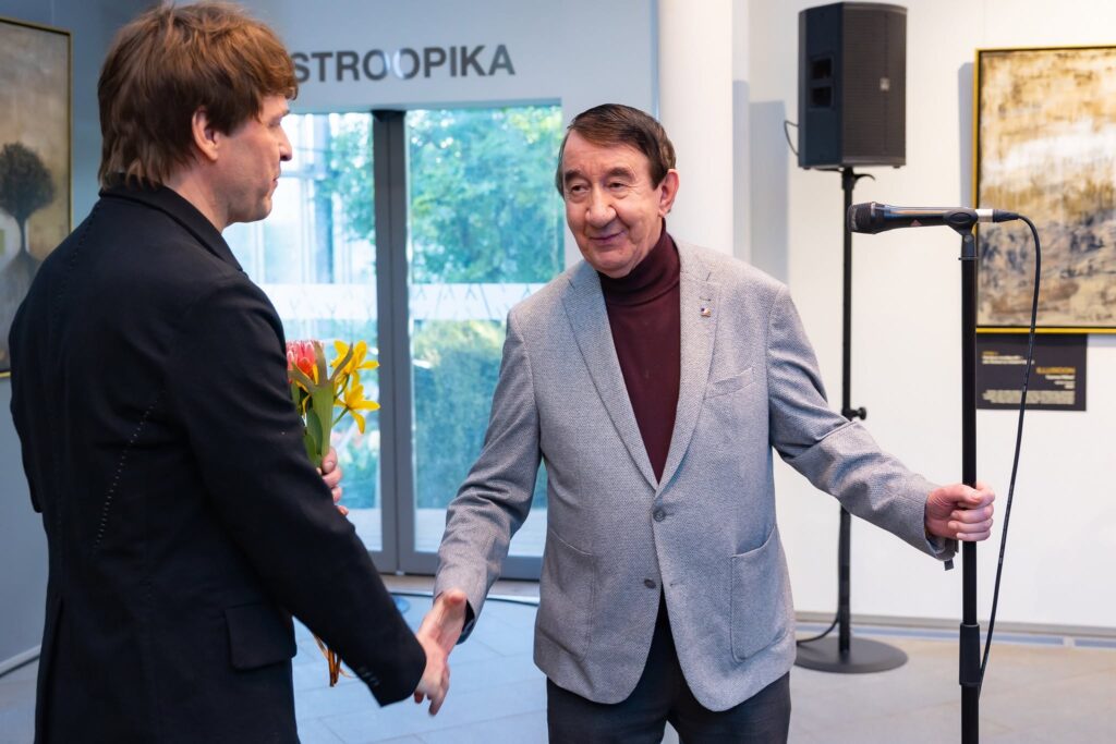 MURDEPUNKT. Enne kui elu otsustab ise